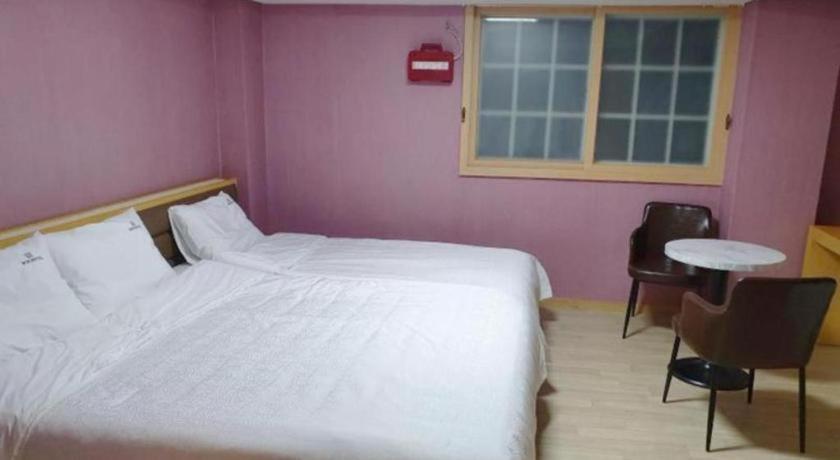 Geoje Win Hotel Zewnętrze zdjęcie