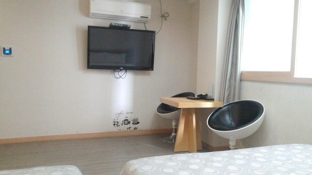 Geoje Win Hotel Pokój zdjęcie