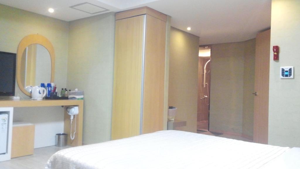 Geoje Win Hotel Pokój zdjęcie