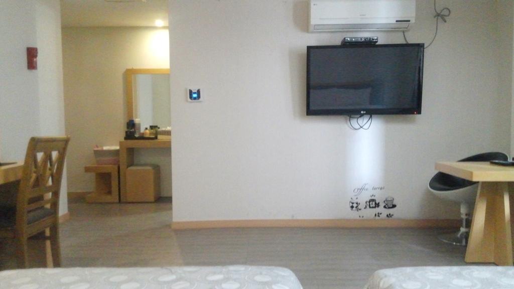 Geoje Win Hotel Pokój zdjęcie